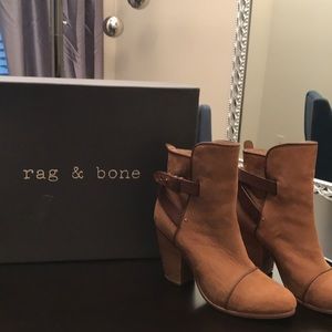 I need clean my closet and it’s originally